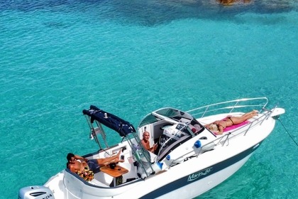 Noleggio Barca a motore Marinello cabin26 Baja Sardinia