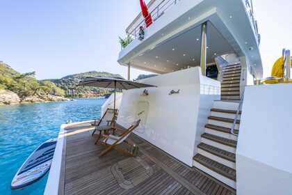 Brandnew luxury trawler