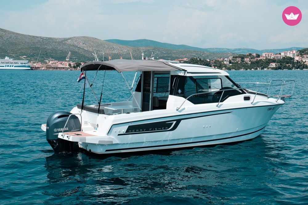Bateau à moteur JEANNEAU MERRY FISHER 795 200cv