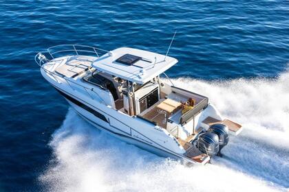 Location Bateau à moteur Jeanneau Cap Camarat 10.5 Wa Bormes-les-Mimosas