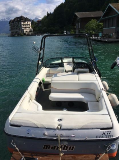 Location Bateau à moteur Malibu Wakeseter Xti 23 Duingt