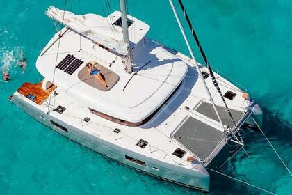 Charter Catamaran Lagoon Lagoon 42 Mahé