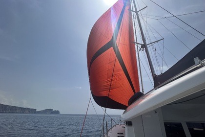 Lagoon 450 S  Fox One