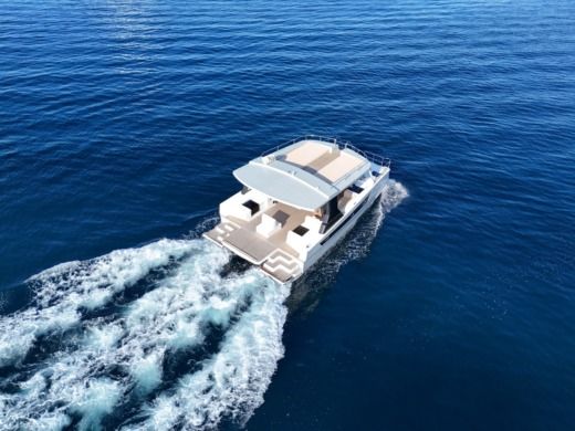 Party Catamaran up to 23