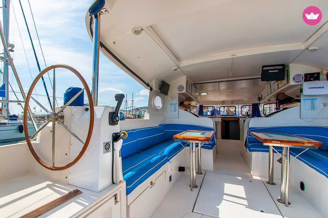 Sailboat Dufour Atoll 6 (50 Feet)  