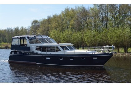 Hire Houseboat De Drait Renal 50 (5Cab) Drachten