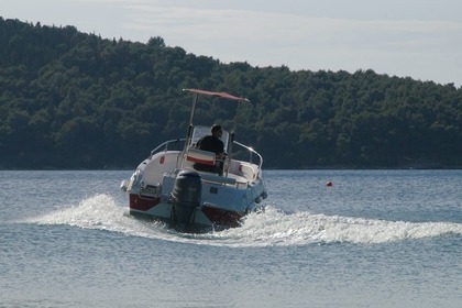 Charter Motorboat FISHERMAN BLUMAX 550 Vela Luka
