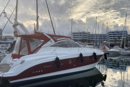 Hire Motorboat Beneteau Monte Carlo 37 Port Fòrum
