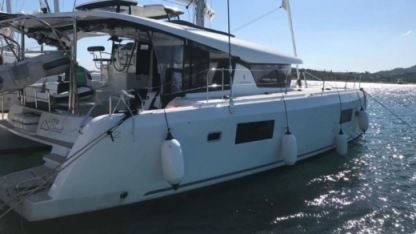 Charter Catamaran Lagoon 42 Portisco