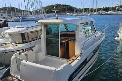 Ocqueteau Range Cruiser