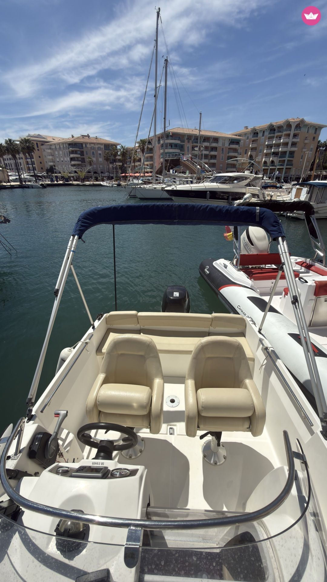 Bateau à moteur Jeanneau Cap Camarat 555 WA 90cv 6