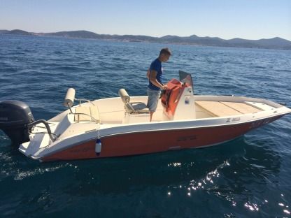 Czarter Łódź motorowa Hydrosport 550 Zadar