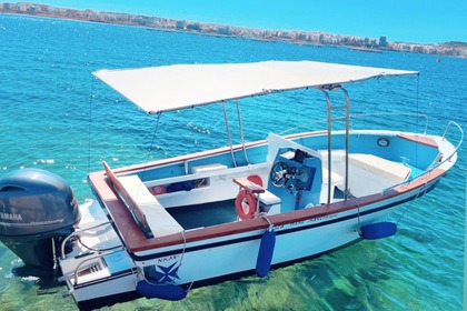 Hire Motorboat Buccaneer 22 Bugibba