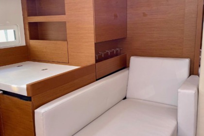 Sun Odyssey 410 2023