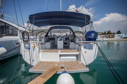 Charter Sailboat Jeanneau Sun Odyssey 440  Palma de Mallorca