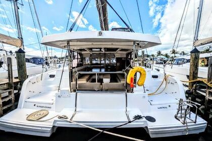 Charter Catamaran Catana Group Bali Catspace OW Nassau