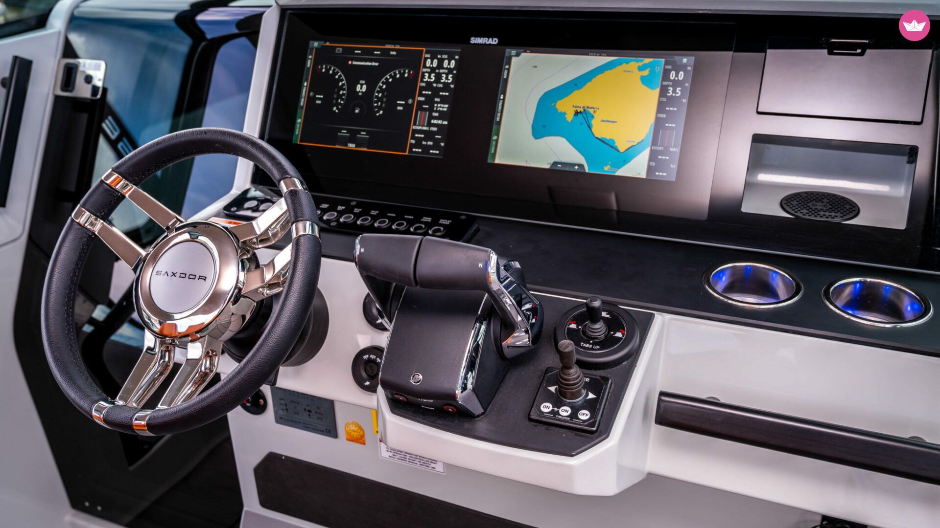 Bateau à moteur SAXDOR 320 GTO + Seabob 450cv 8