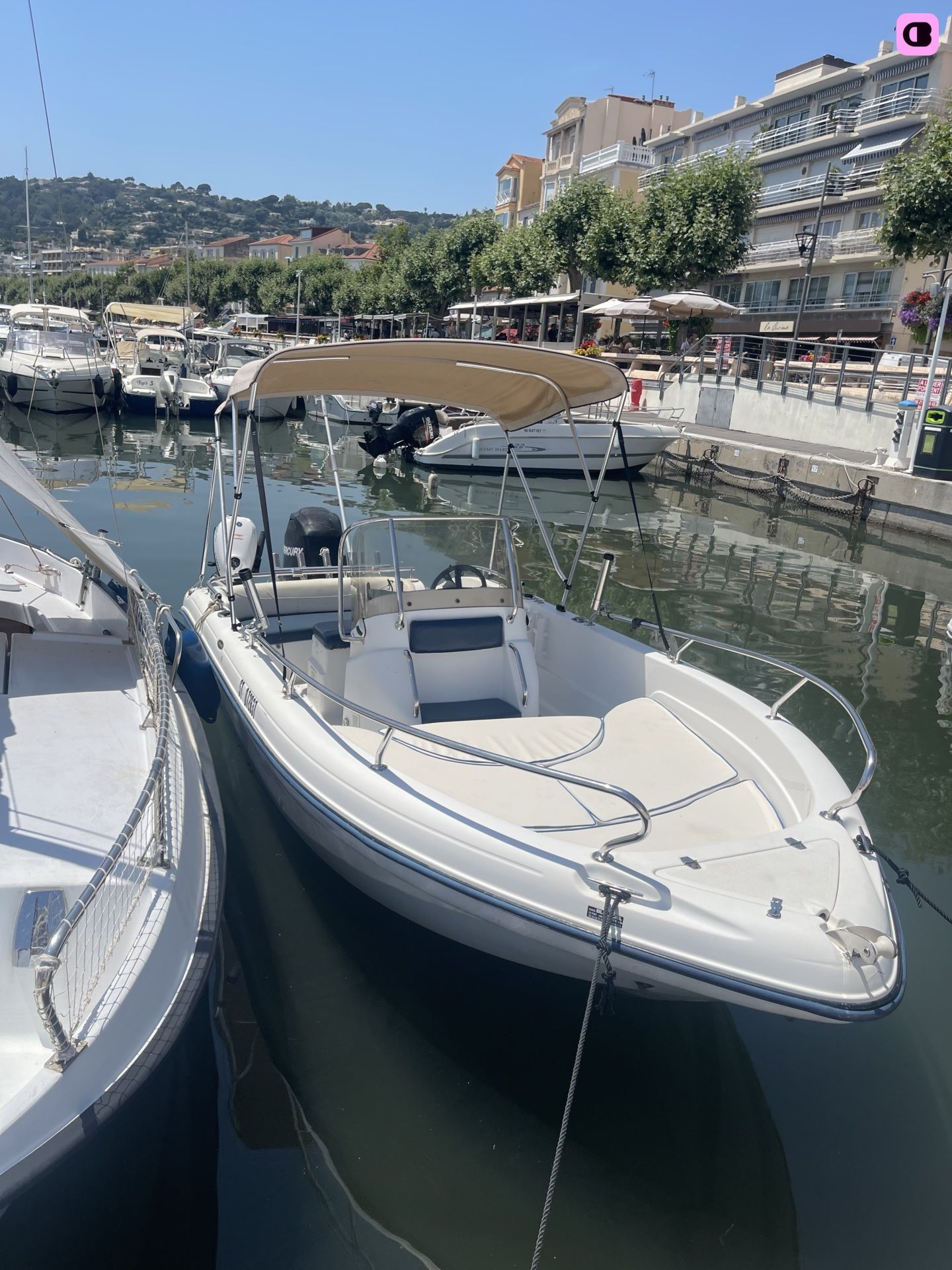 Bateau à moteur Ranieri Voyager 19s 80cv 5