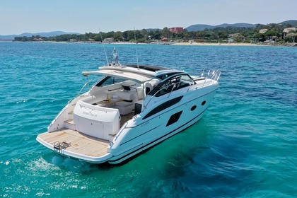 Charter Motorboat Princess V39 Cogolin