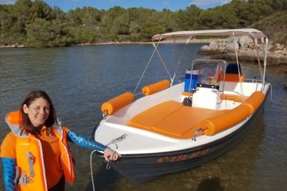 Location Bateau à moteur Poliester Yatch 430 Port d'Addaia