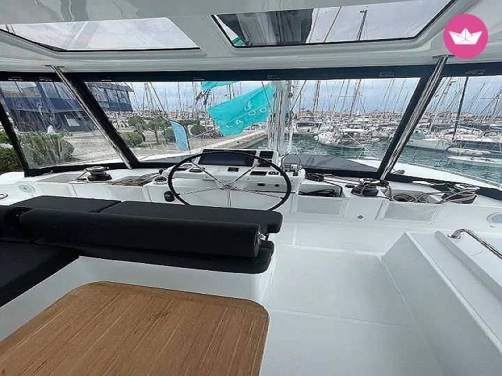 Catamaran Lagoon 51 15.35m 4