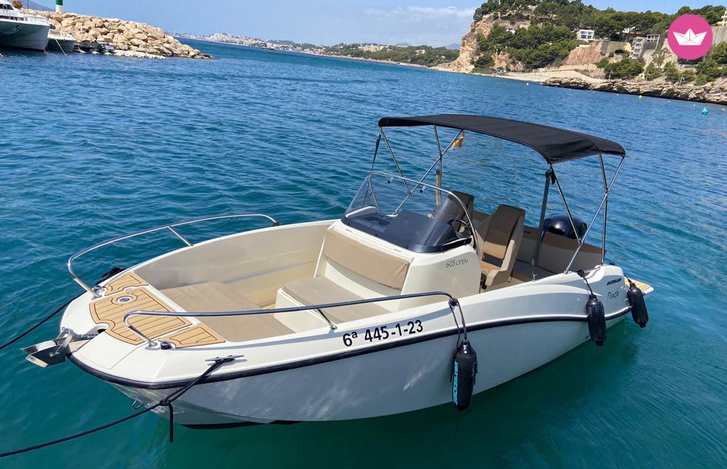 Mieten Quicksilver Activ 605 Open