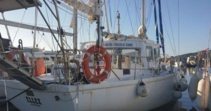 Charter Sailboat Acmm Ketch Sari-Solenzara