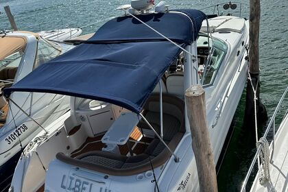 Yacht 33 to 38 ft generic reserve