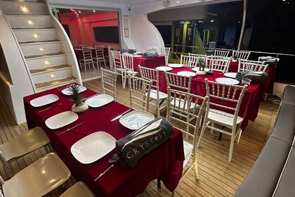 Luxury Yacht İstanbul