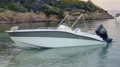 Rental Motorboat Clear Aries Open 615 Hyères
