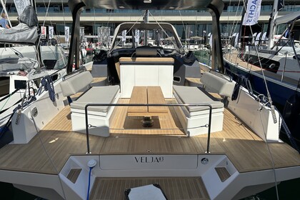 Verhuur Zeilboot MediterYachts Velja43 Napels