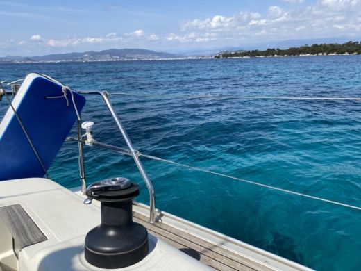 Cannes Sailboat Hanse 370 alt tag text