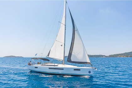 Charter Sailboat Jeanneau Sun Odyssey 490 Athens