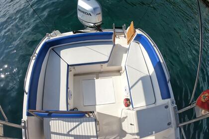 Gaia 220 (Skipper Included)