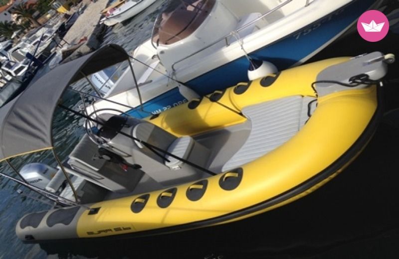 Charter rIB in Trogir  