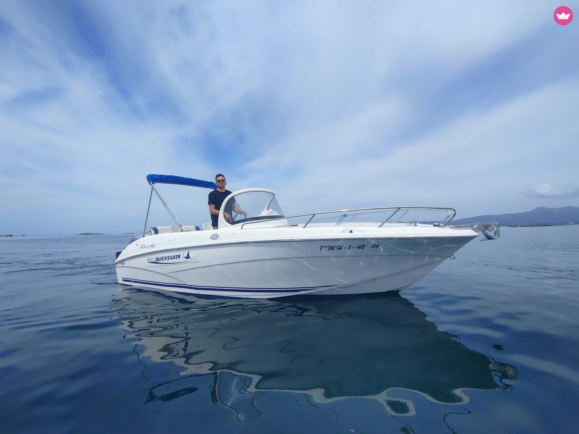 Bateau à moteur Quicksilver 600 Commander 135cv 2