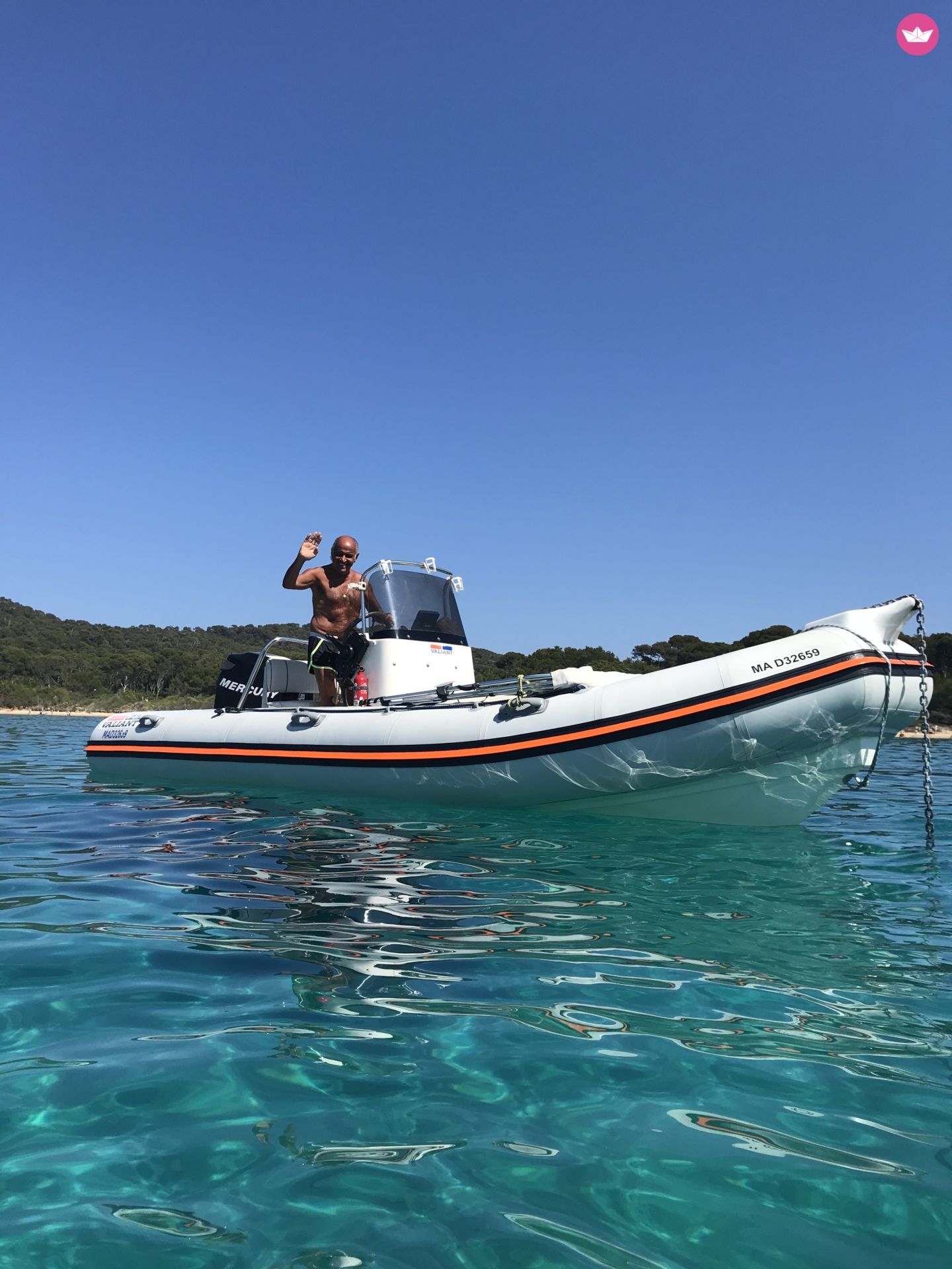 Valiant V 570 T à Hyères de particuliers et professionnels