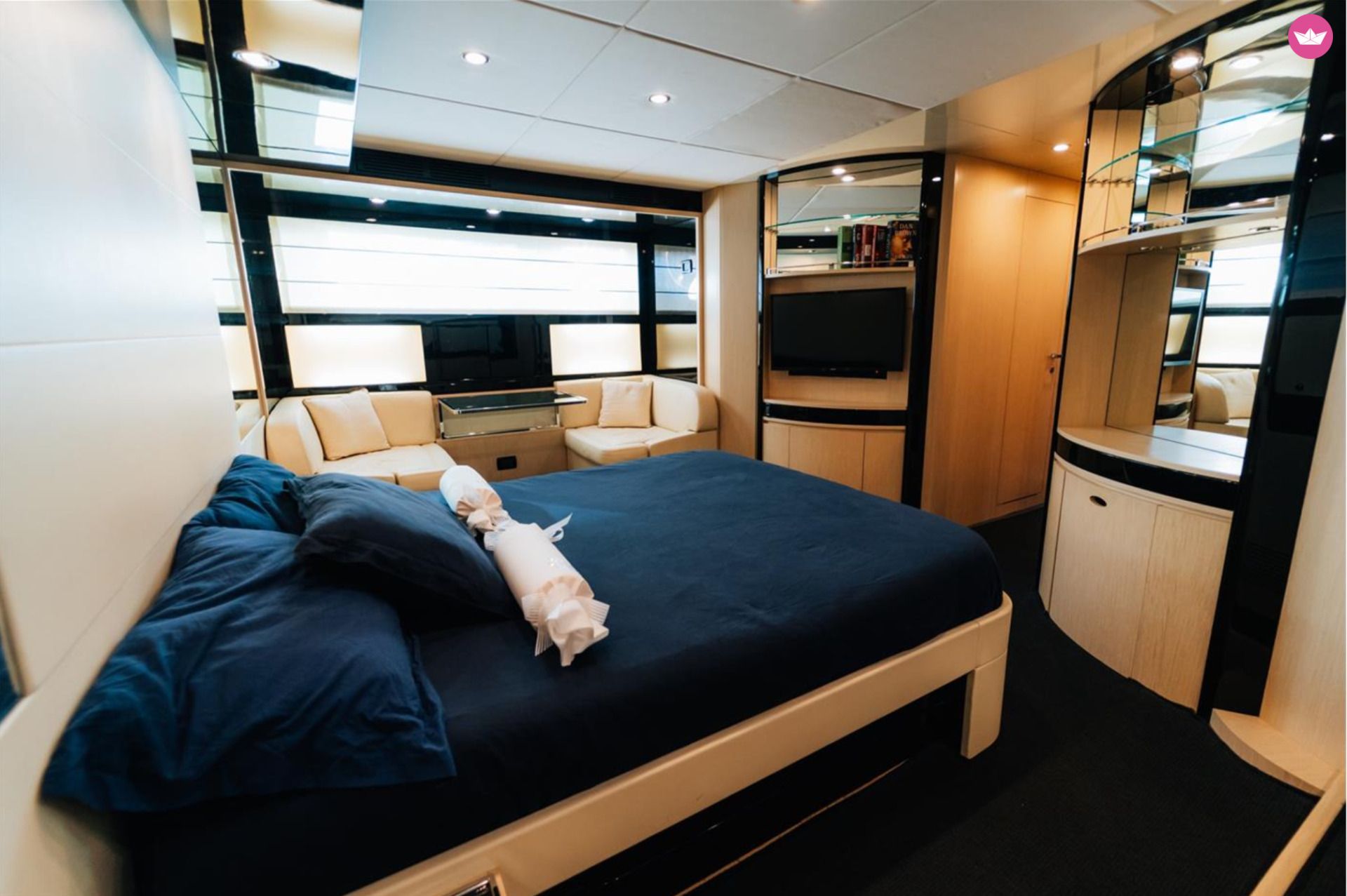 Yacht RIVA VENERE 75 3000cv 4