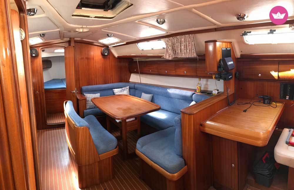 Charter Sailboat Bavaria Bavaria 38 Kavala