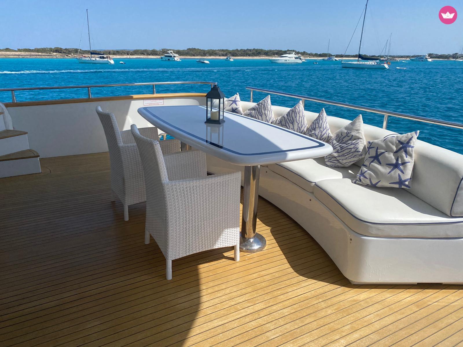Bateau à moteur Amer Amer 88 2600cv 3