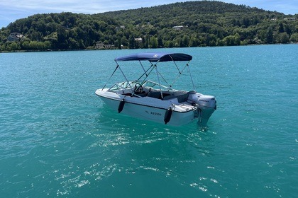 Location Bateau sans permis  BATEAU SANS PERMIS Annecy