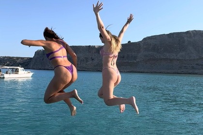 Alquiler de Yate de Lujo Privado en Rodas · Saxdor 400 GTO · Lindos y Symi