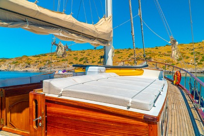 Verhuur Gulet Costum Made 2008 Bodrum