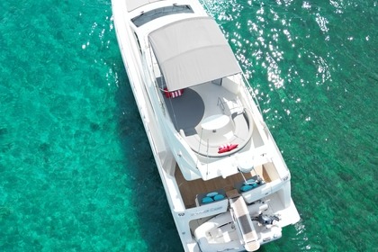 Ferretti 57