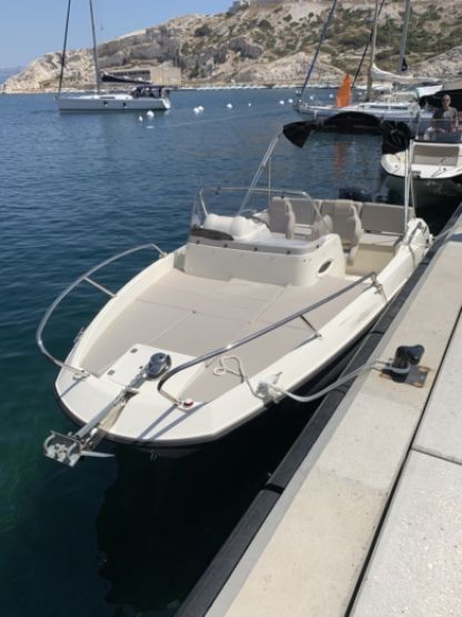 Alquiler Lancha Quicksilver Activ 605 Sundeck Marsella