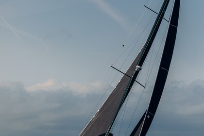 Location Voilier Elan E6 Antibes