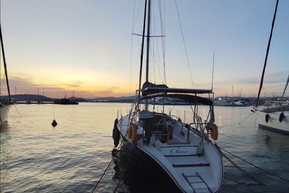 Rental Sailboat Dromor Apollo 12 Athens