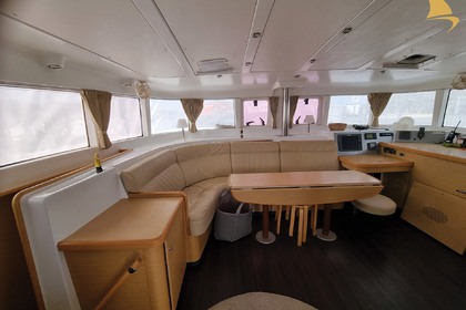 Hire Catamaran Lagoon Lagoon 440 Maddalena