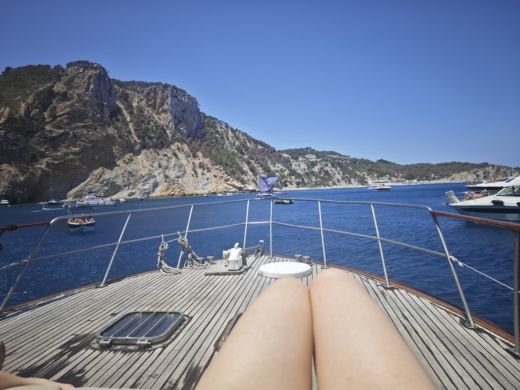 Denia Motorboat Astondoa 52 alt tag text