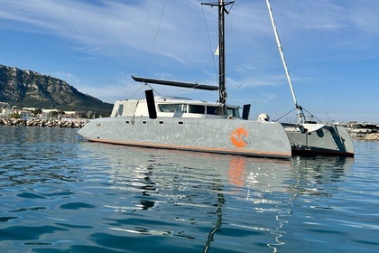 Location Catamaran CONSTRUCTION AMATEUR Custom Hyères